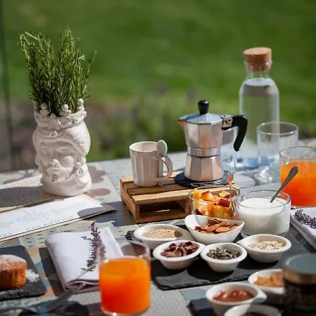 I Carusi Relais Farm stay