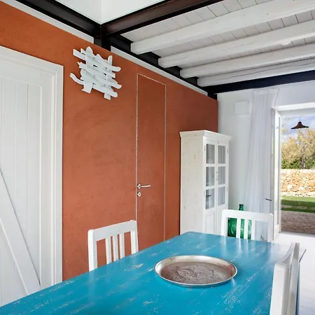 Alloggio per agriturismo I Carusi Relais *